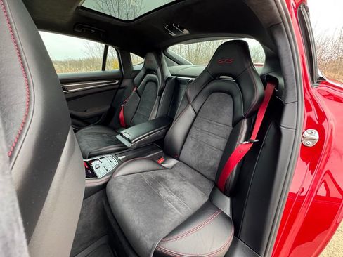 Certified 2019 Porsche Panamera GTS image 38