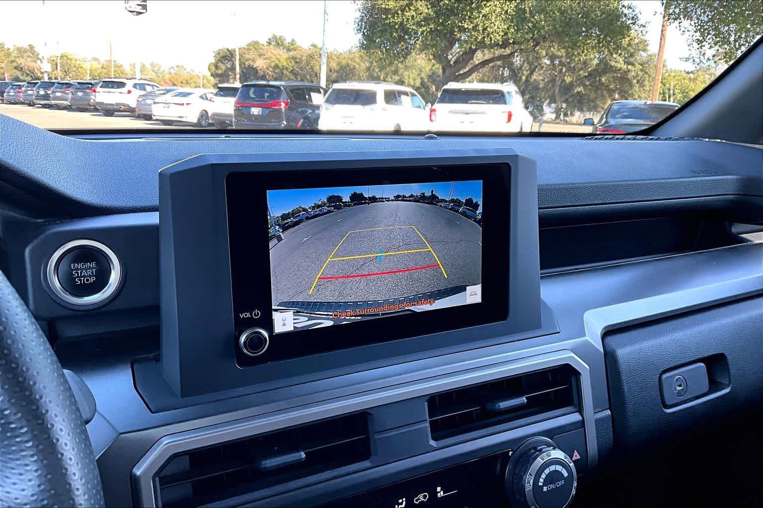 Certified 2025 Toyota 4Runner SR5 AWD/4WD image 26