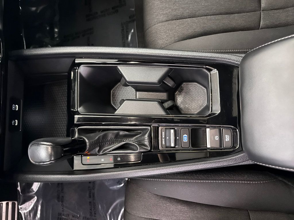Used 2023 Honda Accord Sport image 29