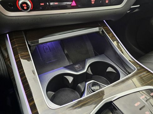 Used 2024 BMW X7 xDrive40i image 30