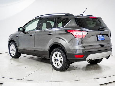 Used 2018 Ford Escape SE AWD/4WD image 5