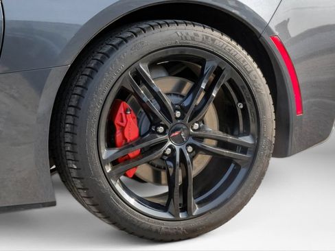 Used 2017 Chevrolet Corvette Stingray Coupe w/ Carbon Flash Badge Package RWD image 51