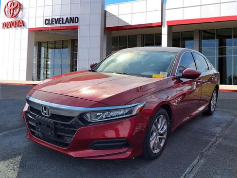 Used 2018 Honda Accord LX image 4