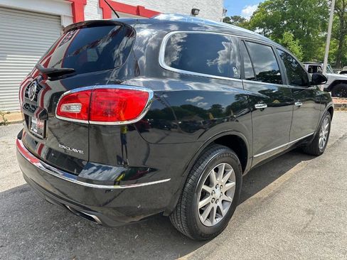 Used 2017 Buick Enclave Leather FWD image 8