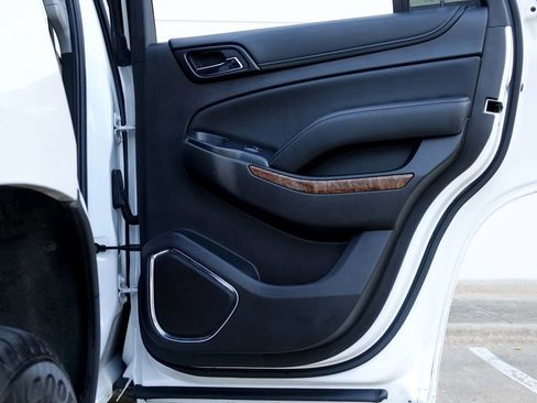 Used 2016 Chevrolet Tahoe LTZ image 40