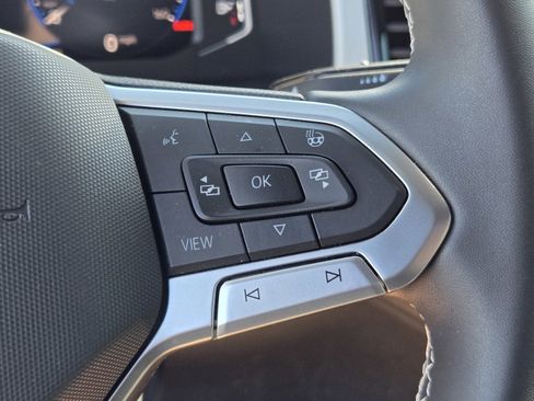 Used 2021 Volkswagen Atlas Cross Sport SEL Premium image 23