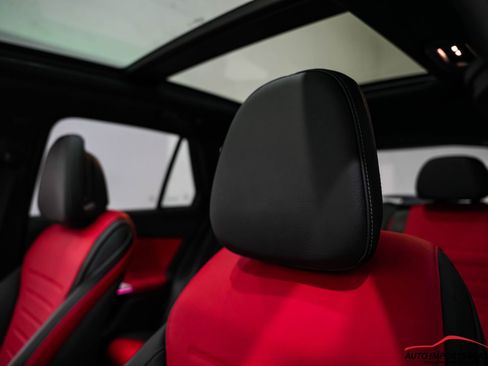 Used 2024 Mercedes-Benz GLC 43 AMG 4MATIC image 38