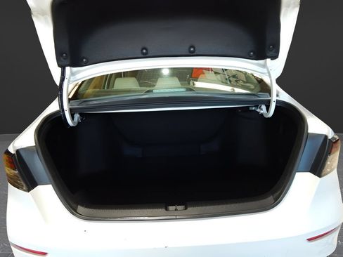 Used 2025 Honda Accord LX image 27