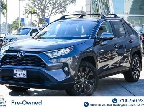 Used 2020 Toyota RAV4 XLE Premium image 1