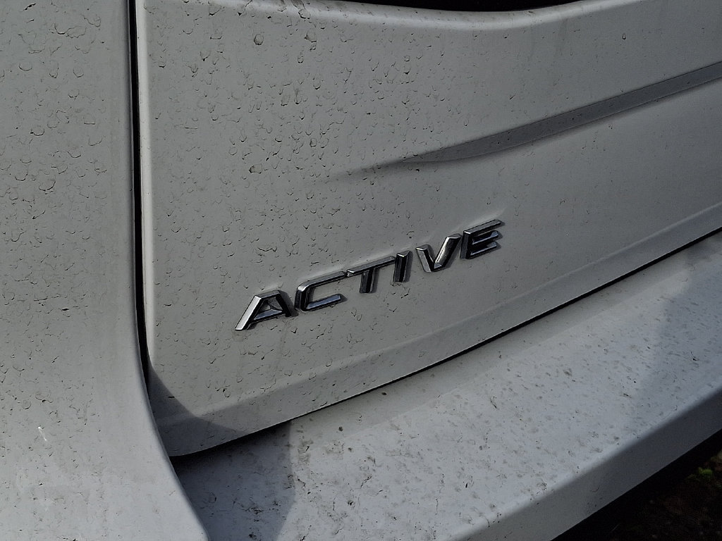 Used 2025 Ford Expedition Active AWD/4WD image 10