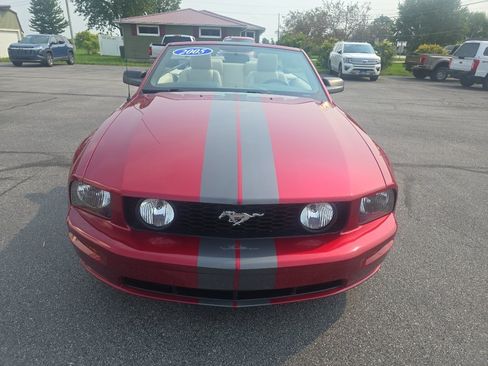 Used 2005 Ford Mustang GT Premium RWD image 3