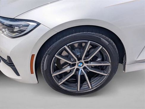 Used 2019 BMW 330i Sedan w/ Convenience Package RWD image 24