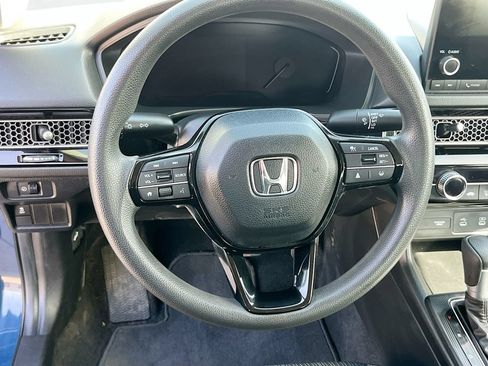 Used 2025 Honda Civic LX image 11