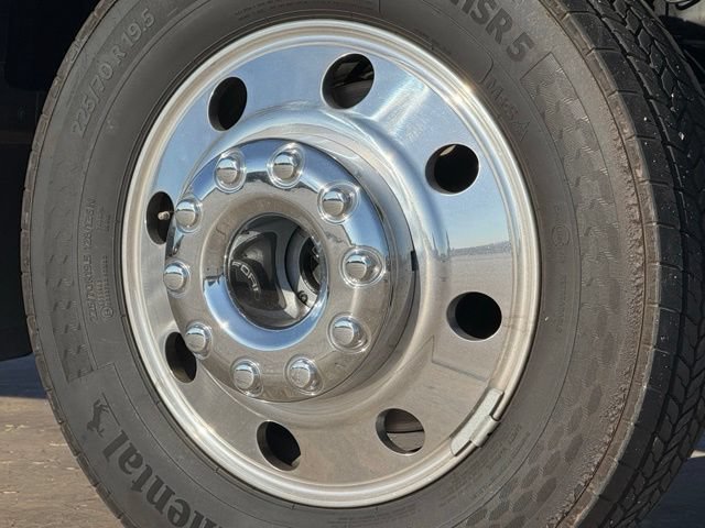 Used 2026 Ford F450 Lariat AWD/4WD image 16