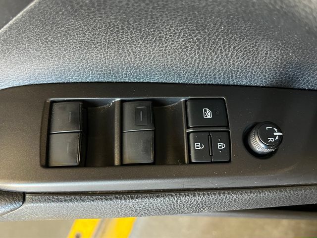 Used 2022 Toyota Camry SE FWD image 26