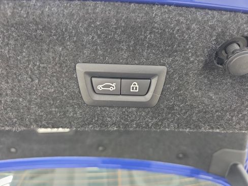 Used 2022 BMW M4 xDrive Competition w/ Executive Package image 36