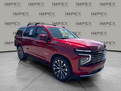 Used 2025 Chevrolet Tahoe High Country AWD/4WD image 7