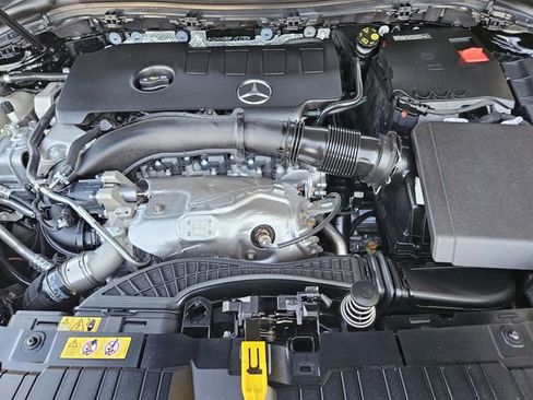 Certified 2023 Mercedes-Benz GLA 250 image 29