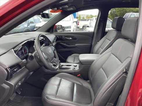 Used 2023 Chevrolet Traverse RS image 13