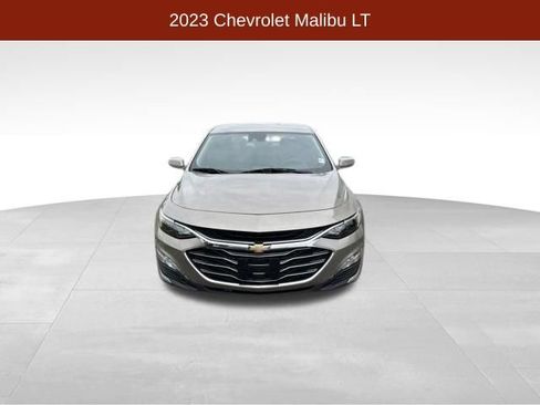 Used 2023 Chevrolet Malibu LT w/ Driver Confidence Package FWD image 2