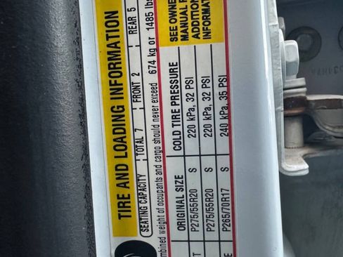 Used 2007 GMC Yukon SLT w/ SLT Preferred Equipment Group RWD image 30