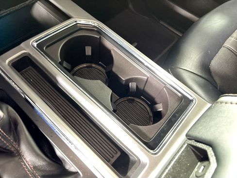 Used 2019 Ford F150 Platinum w/ Equipment Group 701A Luxury AWD/4WD image 15
