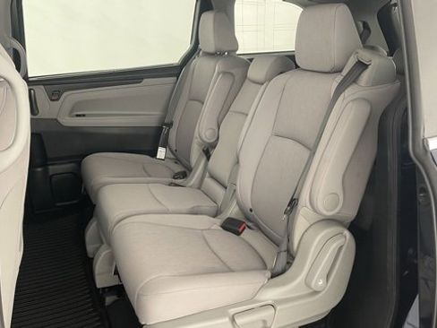 Used 2021 Honda Odyssey EX image 45