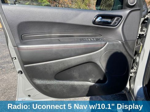 Used 2024 Dodge Durango GT image 16