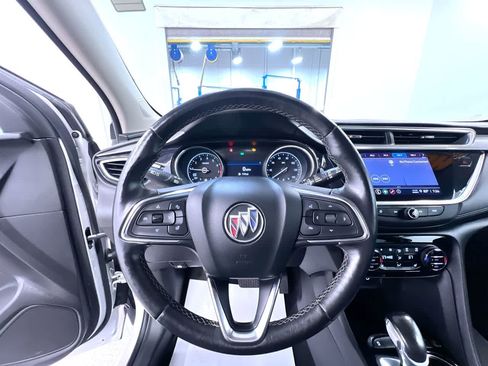 Used 2021 Buick Encore GX Essence FWD image 15