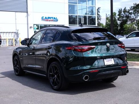 Used 2021 Alfa Romeo Stelvio Ti w/ Nero Edizione AWD/4WD image 10