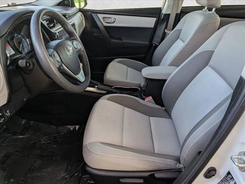 Used 2019 Toyota Corolla LE image 15