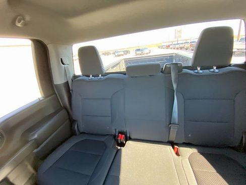 Used 2022 GMC Sierra 3500 Pro w/ Convenience Package image 13