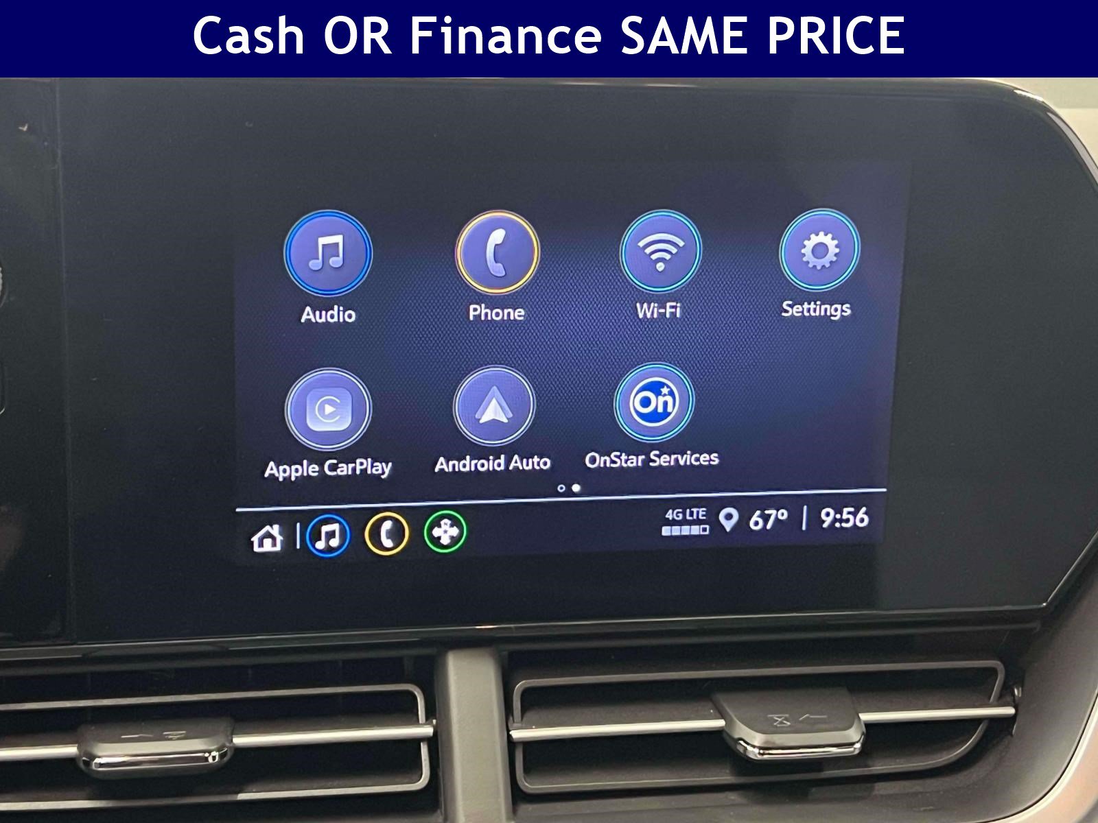 Used 2024 Chevrolet Trax RS w/ Sunroof Package FWD image 23