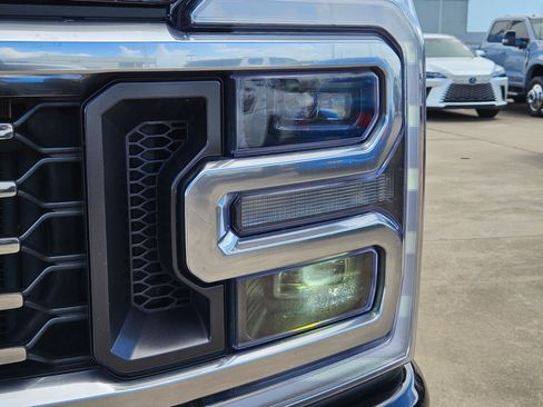 Used 2025 Ford F350 Platinum AWD/4WD image 12