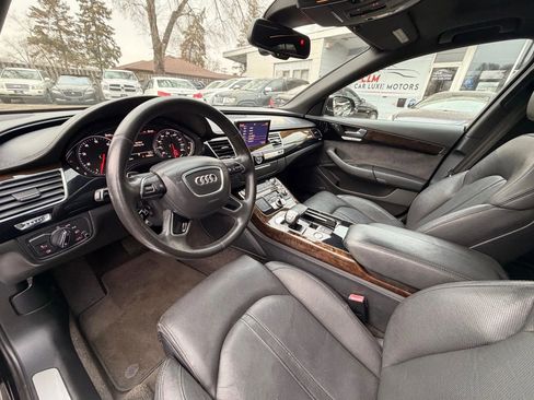 Used 2013 Audi A8 L 3.0T image 9