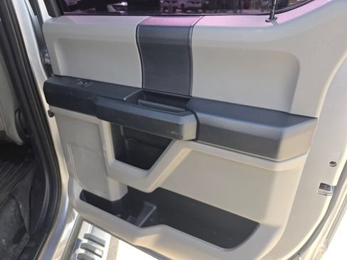 Used 2020 Ford F250 XL w/ STX Appearance Package AWD/4WD image 27