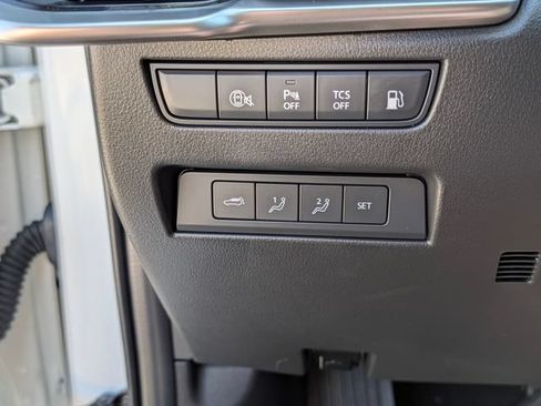 Certified 2025 MAZDA CX-70 Plug-In Hybrid w/ Premium Plus AWD/4WD image 36