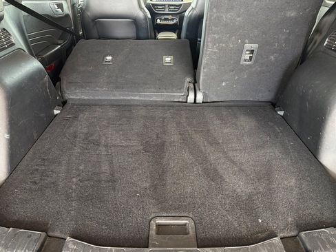 Used 2024 Ford Escape Platinum AWD/4WD image 16