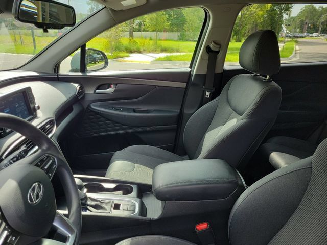 Used 2019 Hyundai Santa Fe SEL FWD image 18