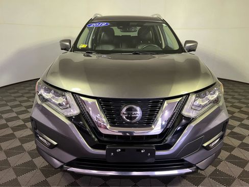 Used 2019 Nissan Rogue SL w/ Premium Package AWD/4WD image 2