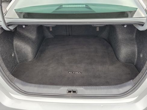 Certified 2024 Nissan Altima 2.5 SV image 8