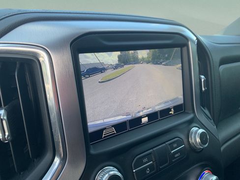 Used 2020 GMC Sierra 1500 SLT w/ SLT Premium Plus Package image 33