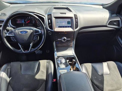 Used 2020 Ford Edge ST w/ Equipment Group 401A AWD/4WD image 16