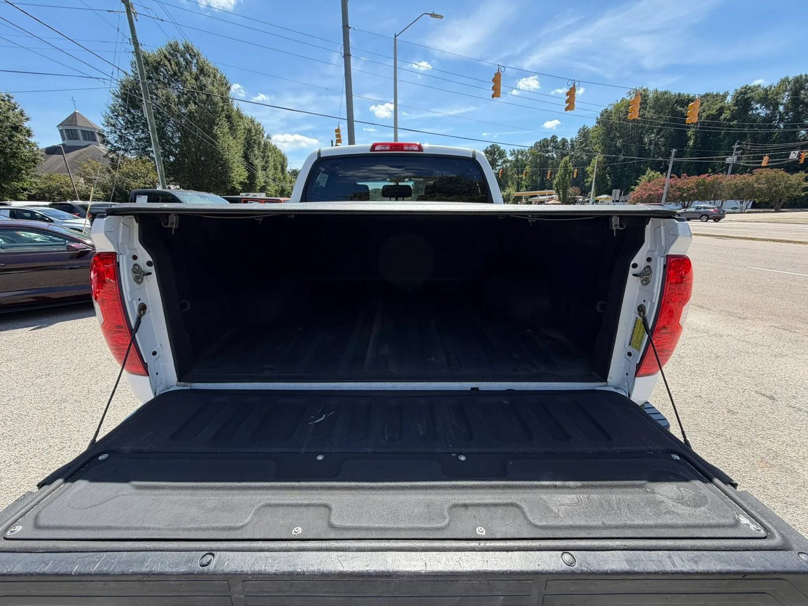 Used 2015 Toyota Tundra Limited RWD image 6