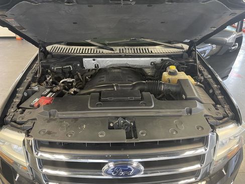 Used 2016 Ford Expedition King Ranch image 43