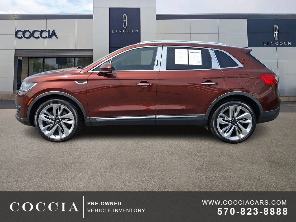 Used 2016 Lincoln MKX Reserve w/ Climate Package AWD/4WD image 7