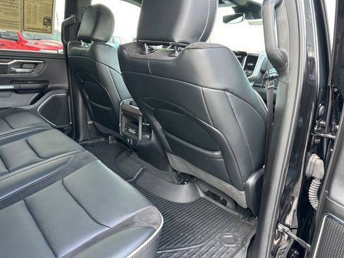 Used 2025 RAM 1500 Laramie image 52