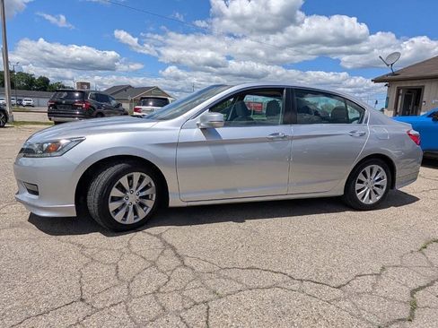 Used 2014 Honda Accord EX image 8