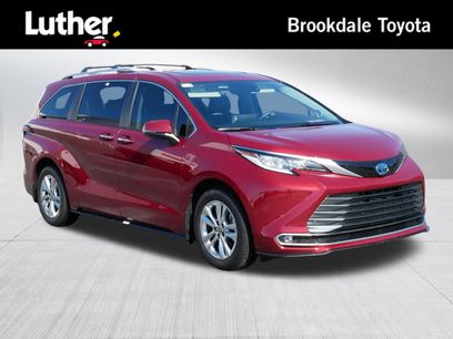 Certified 2023 Toyota Sienna Limited