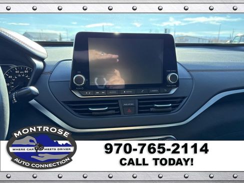 Used 2021 Nissan Altima 2.5 SR image 17